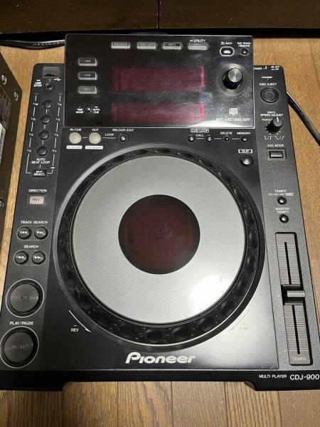 Paire de 2 platines numériques multijoueurs DJ - Instrument de musique - FastAnnonces.fr : Les annonces gratuites et rapides