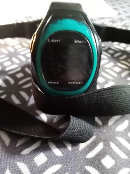 MONTRE CARDIO CEINTURE THORACIQUE - Sport - FastAnnonces.fr : Les annonces gratuites et rapides