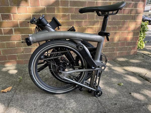 Brompton T-Line Urban 4 vitesses (2023) - FastAnnonces.fr : Les annonces gratuites et rapides