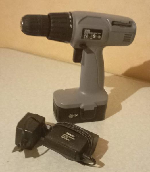 1 Perceuse visseuse/dévisseuse - Divers - FastAnnonces.fr : Les annonces gratuites et rapides